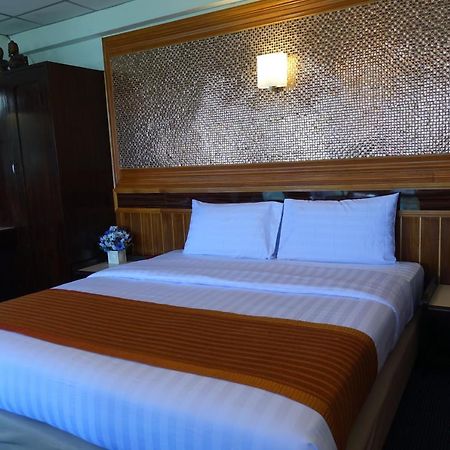 Serene Hotel Pattaya Eksteriør billede