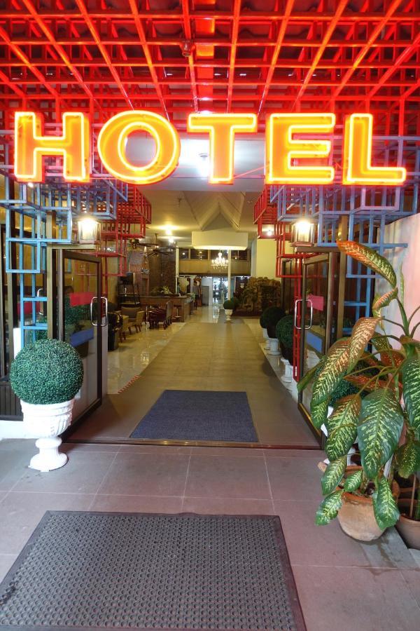 Serene Hotel Pattaya Eksteriør billede